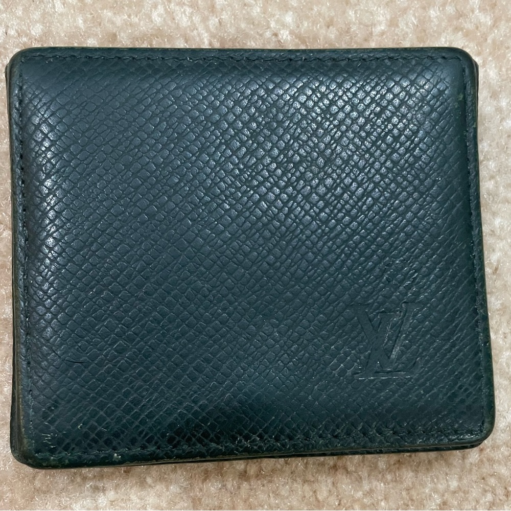 Vintage Louis Vuitton Taiga Porte Mannaie Boite Leather Coin Purse Wallet